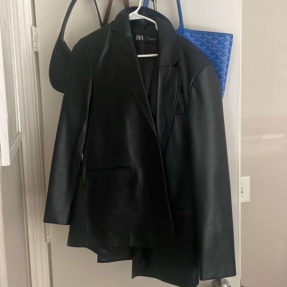 Oversized Zara leather  jacket